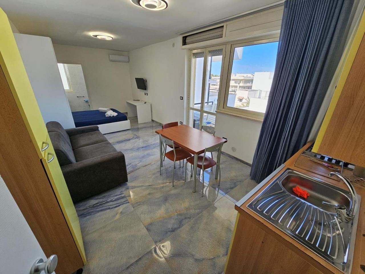 Infinity Residence Con Parcheggio Porto Cesareo Extérieur photo